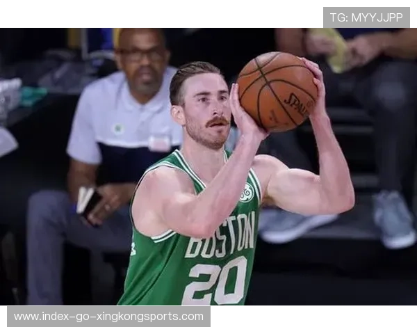 休赛期最强交易案:豪门双向奔赴还是豪赌冒进? 休赛期最强交易案:豪门双向奔赴还是豪赌冒进?