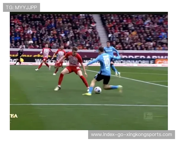 本菲卡斯卡尔帕尼前点抢射完成经典破门动作