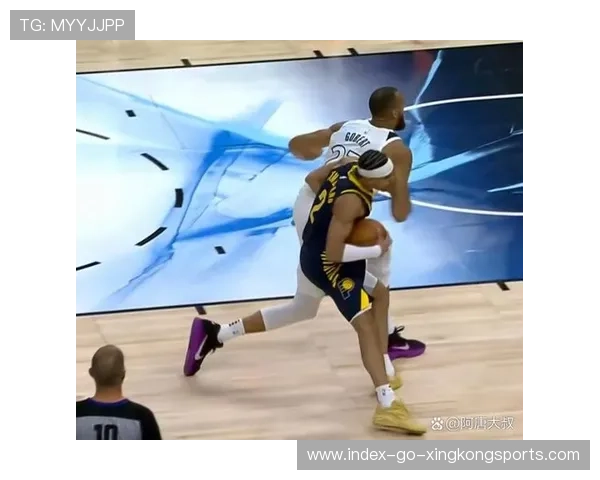 季后赛比赛中上演精彩逆转好戏