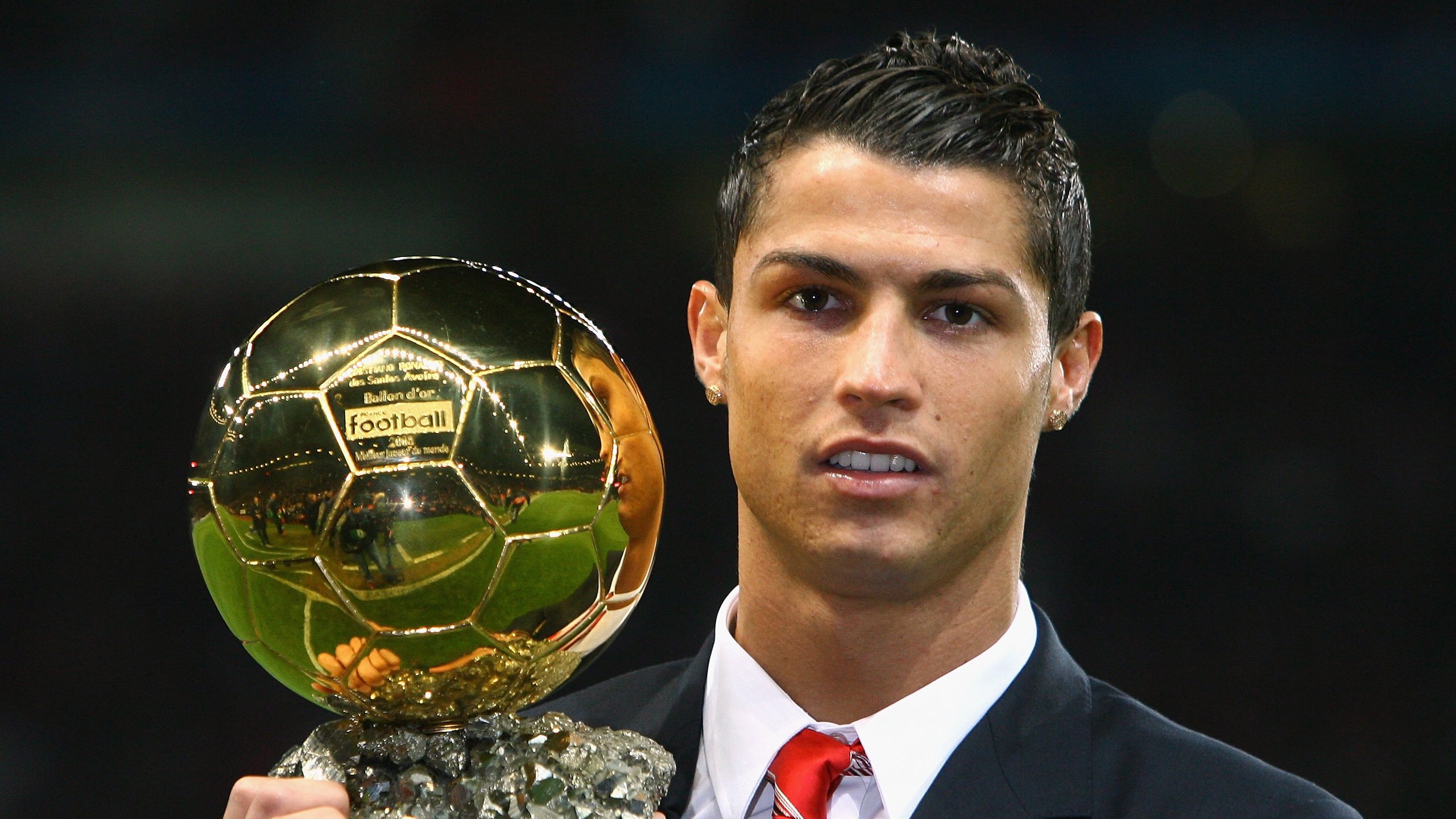 世界杯决赛加时赛频现伤停 小将替补登场一脚定乾坤